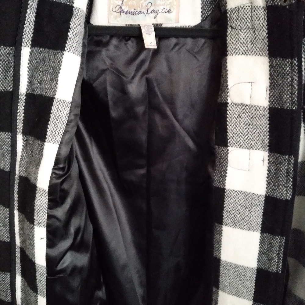 American Rag large coat - Picture 10 of 12